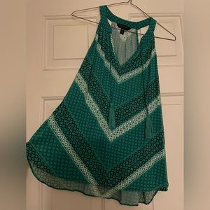 EUC - Banana Republic Green halter top Size MP (ptp 19”)
